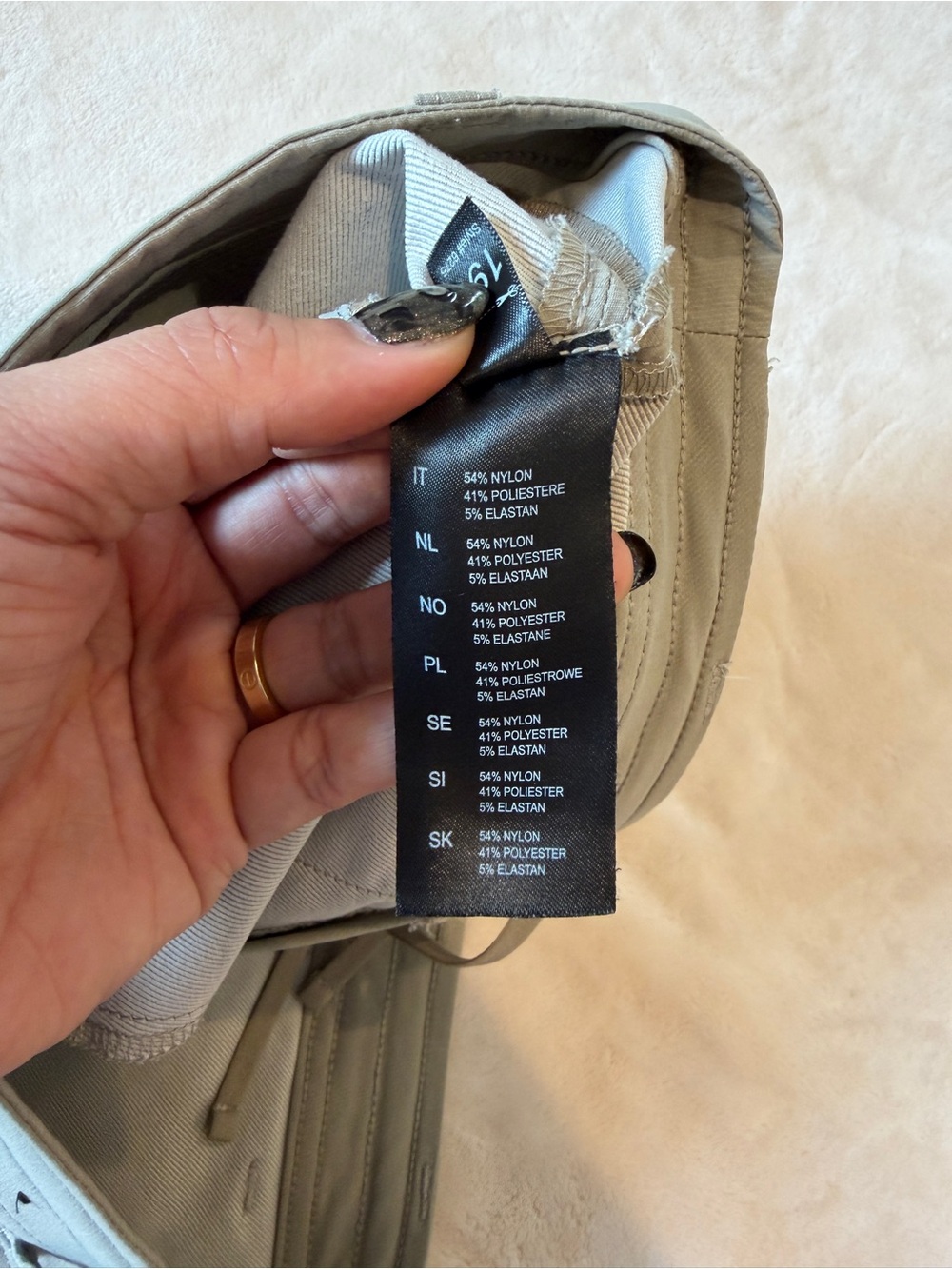 Kuhl Women's Shorts - Picture 4 of 5